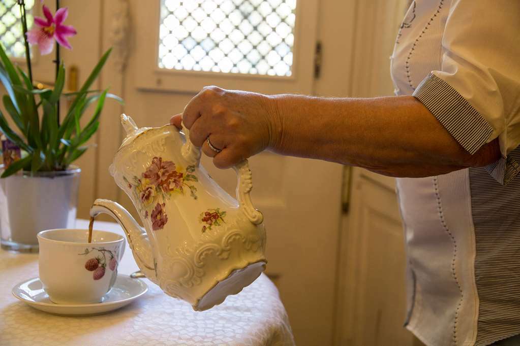 Chateau De La Richerie Beaurepaire  Amenities foto